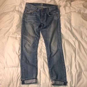 7 for all mankind Skinny Jeans. Size 25